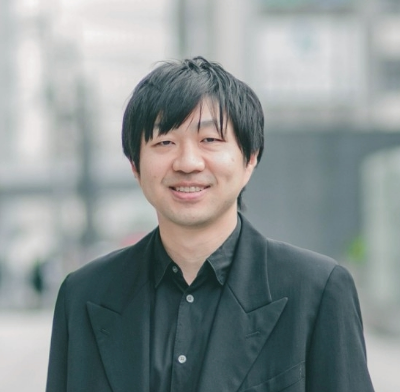 安藤 寿孝 氏