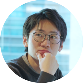 三塚 航平 氏