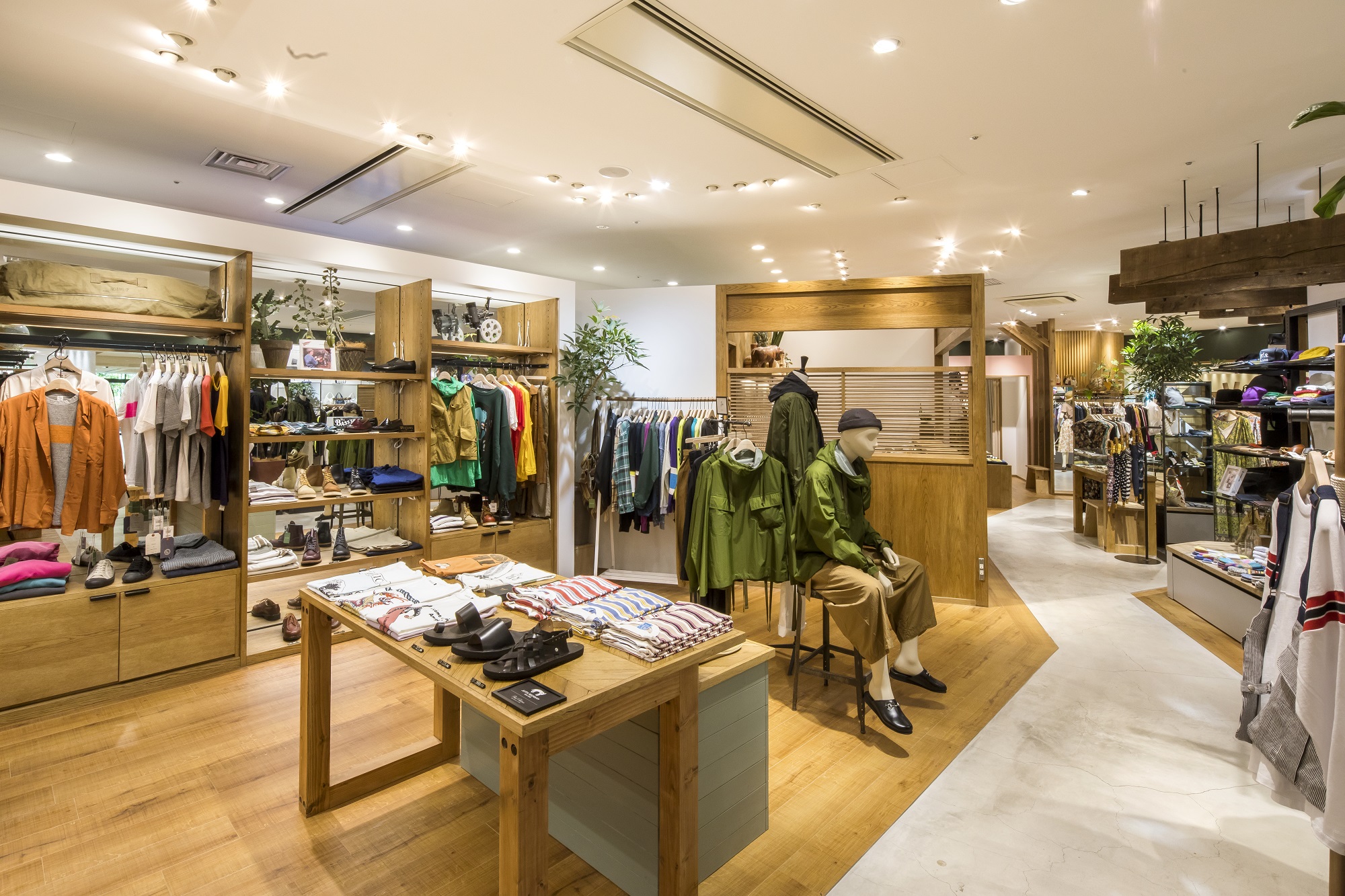 フリークス ストア 店舗