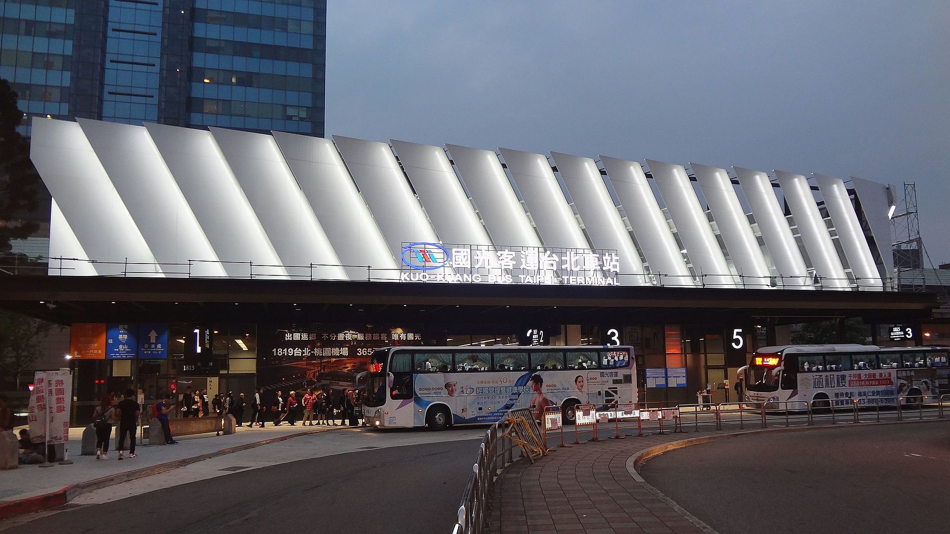 台北バスターミナル（ノンスケール設計案件）