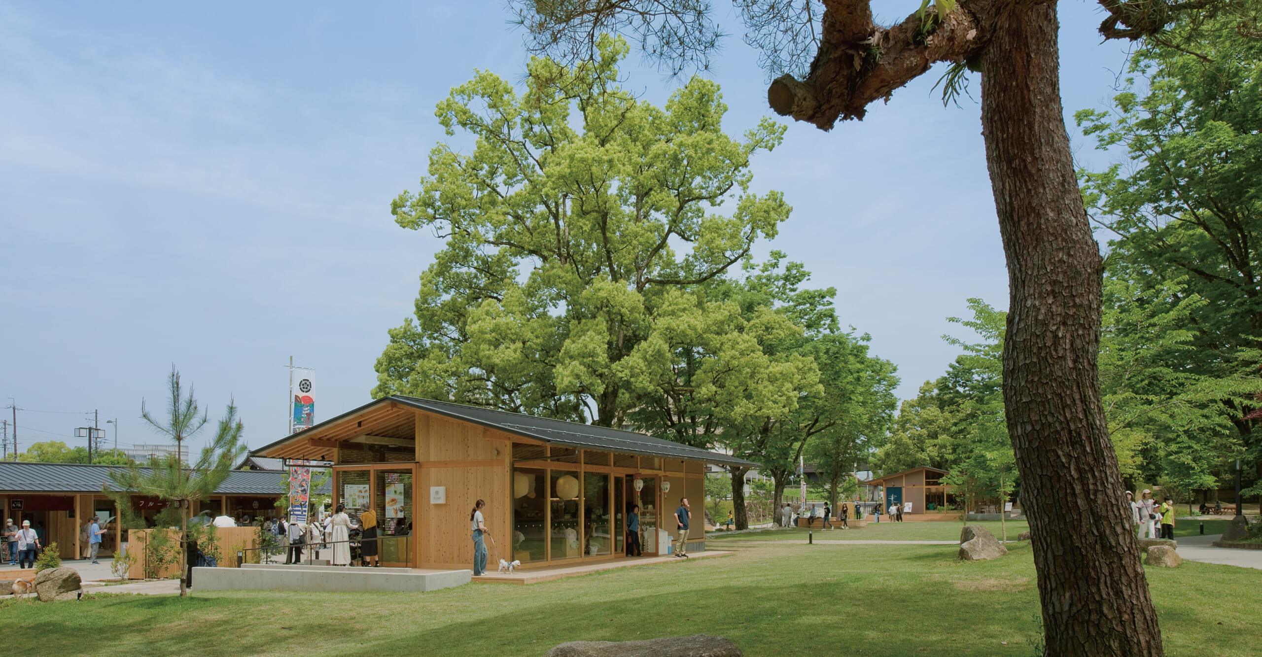 岐阜公園内に、歴史資源と商業を調和させた滞在型観光拠点「岐阜城楽市」を創出